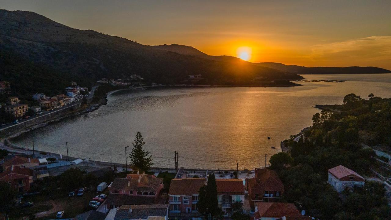 Villa Nelli Kassiopi Exteriér fotografie